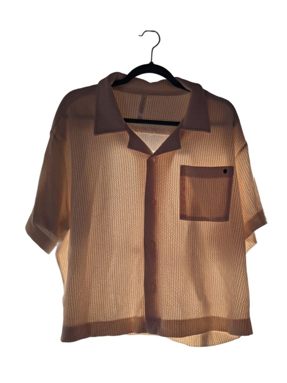 Fabletics XL Beige Textured Short-Sleeve Button-Up Shirt With Chest Pocket
